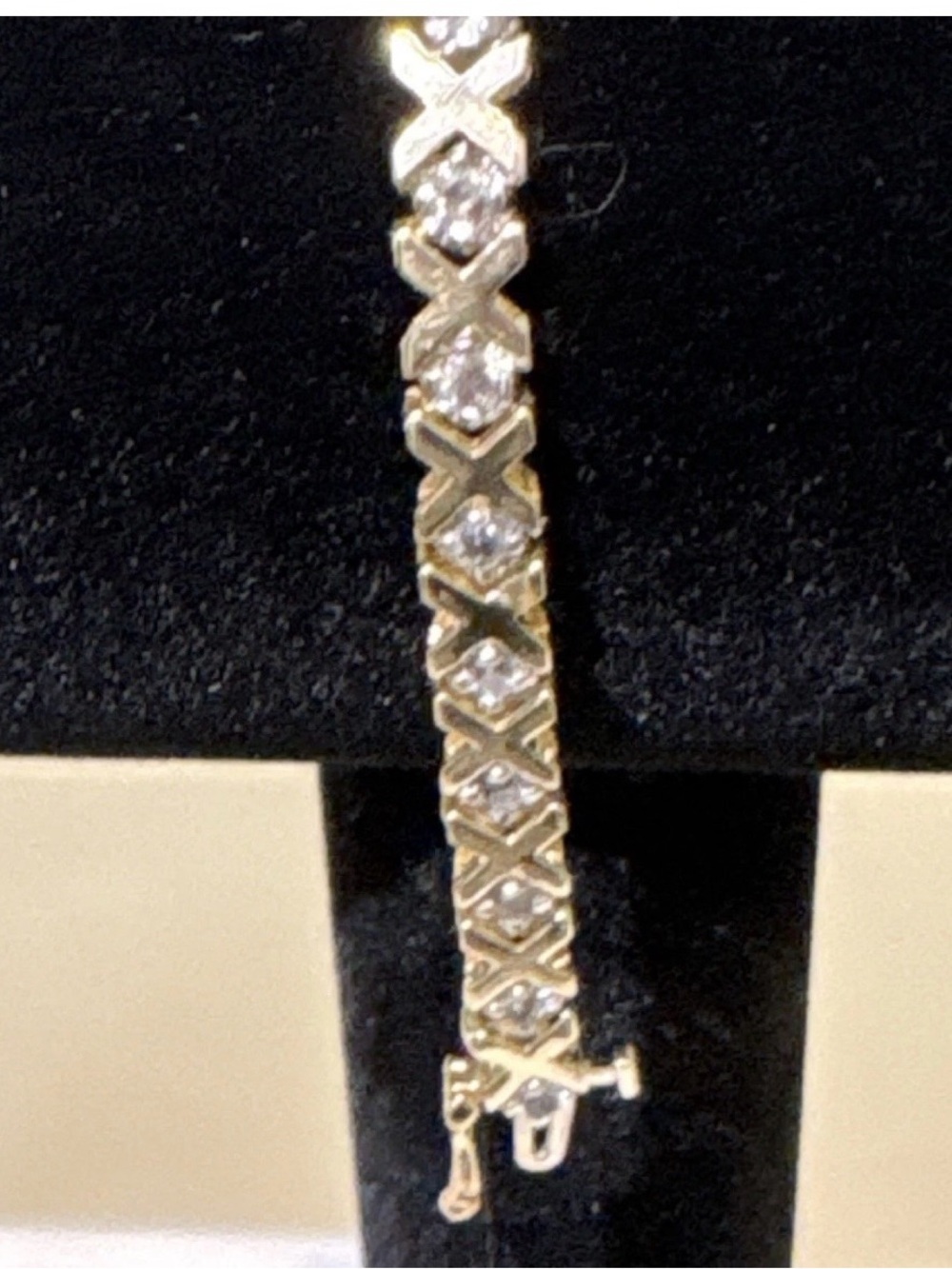 10K Yellow Gold Diamond X-Link Bracelet | Elegant Sparkle | Estate Jewelry